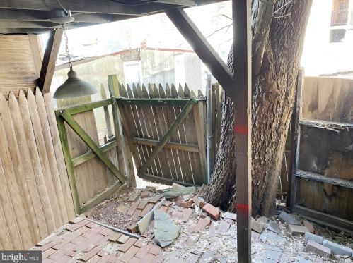 446 Norwegian St, Primrose PA 17901-3864 exterior