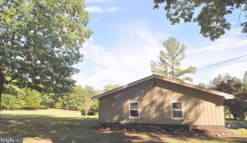 399 Clearfield Dr, Berkeley Springs WV 25411-6313 exterior