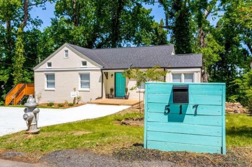 517 Hascall Rd, Atlanta GA  30309-2227 exterior
