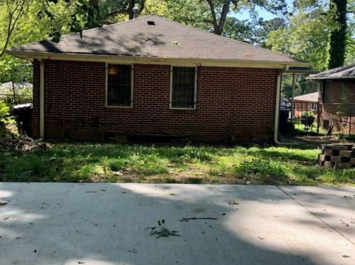 670 Ferris St, Atlanta GA  30310-2201 exterior