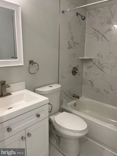 624 42 St, Philadelphia PA 19104-1468 exterior