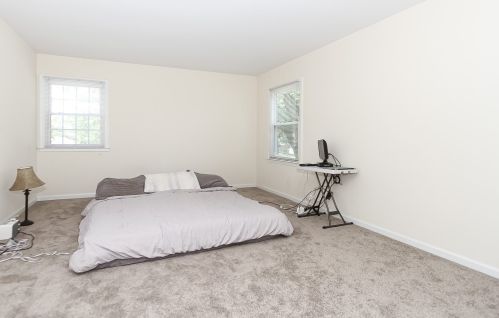 258 El Paso Ln, Carol Stream IL  60188-1737 exterior