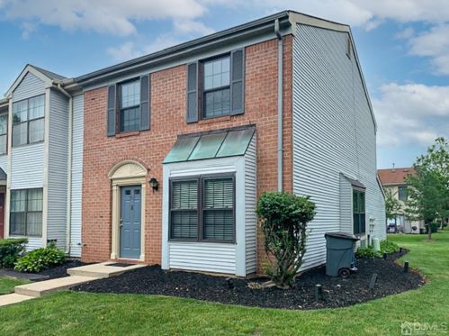 503 Vernon Ct, Piscataway, NJ 08854-6233