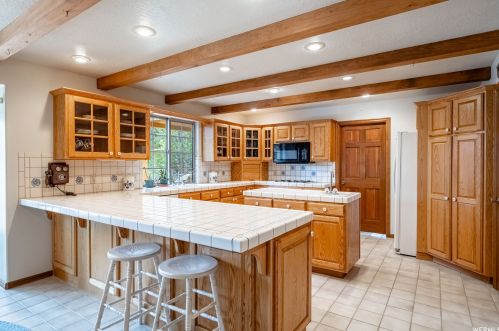 1821 Dammeron Vly, Saint George UT 84783-5156 exterior