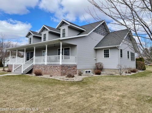 1506 4th St, Wadena, MN 56482-2160