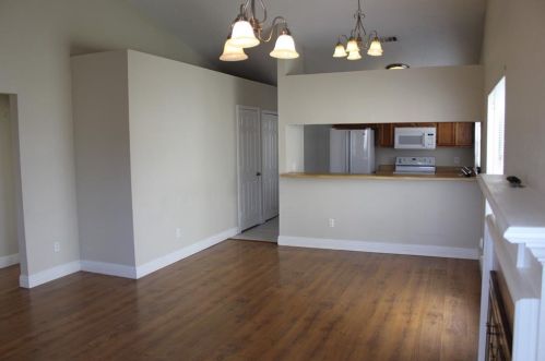 2211 Forestbrook Dr, Garland TX  75040-4062 exterior