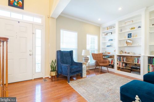 179 Colonial Dr, Charles Town WV  25414-4498 exterior