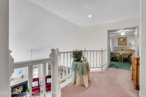 181 Old Orch Ln, Tinton Falls NJ 07712-2570 exterior