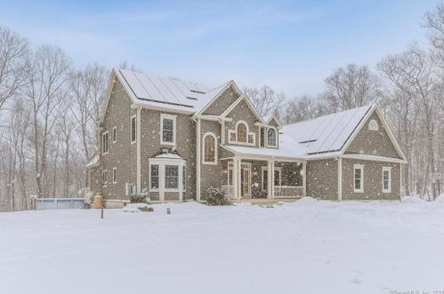 55 Harris Road Ext, Colchester, CT 06420-4014