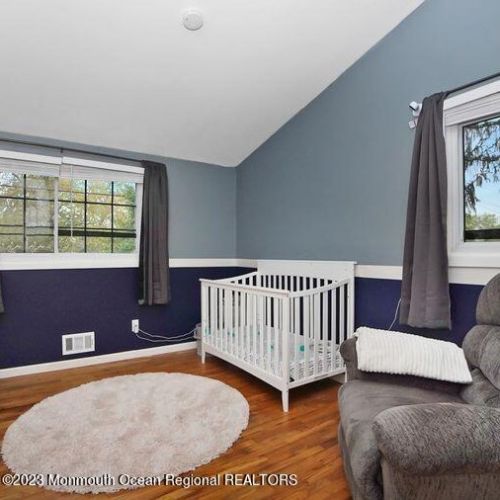 62 Annapolis Dr, Hazlet NJ  07730-2354 exterior