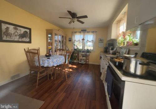 811 Bridgeton Pike, Harrison Township, NJ 08062-3717