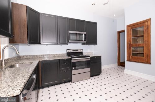 649 53rd St, Philadelphia PA  19131-4344 exterior