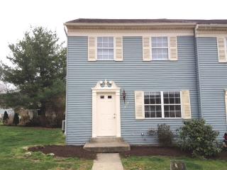 396 Dohner Dr, Lancaster PA  17602-3372 exterior