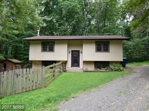 15701 Nelson Dr, Haymarket, VA 20169-1316
