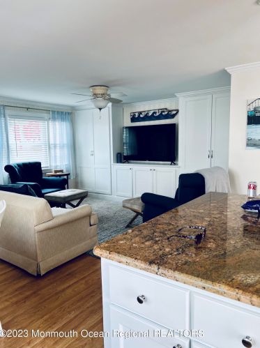 27 Shore Way, Lavallette NJ  08735-1937 exterior