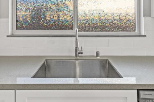 45216 Lorimer Ave, Lancaster CA 93534-1318 exterior