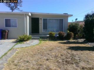3122 Center Ave, Richmond, CA 94804-3025