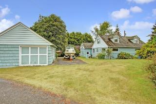 2323 Lexington Ave, Everett, WA 98203-4827