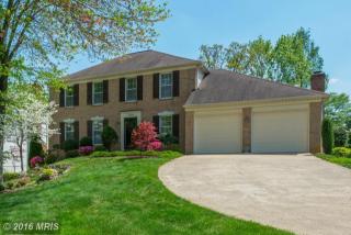 8444 Hunt Valley Dr, Vienna, VA 22182-3741