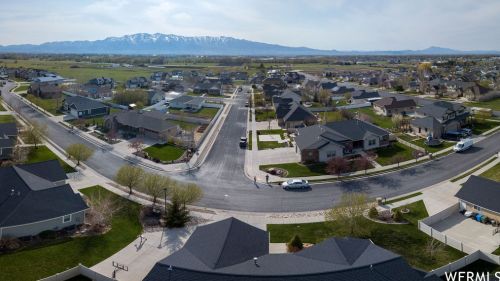 542 330, Providence UT 84332-8504 exterior