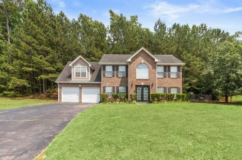 594 Robin Rdg, Stone Mountain, GA 30087-4698