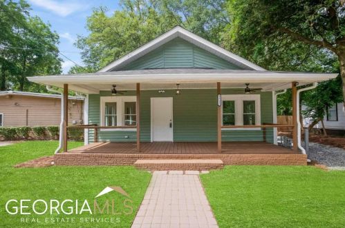 1712 Connally Dr, Atlanta GA  30344-2519 exterior