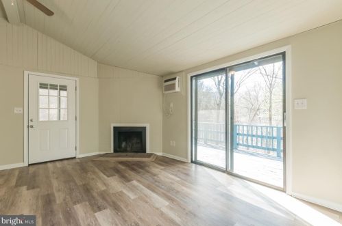 62 Turkey Trl, Gerrardstown WV  25420-3119 exterior