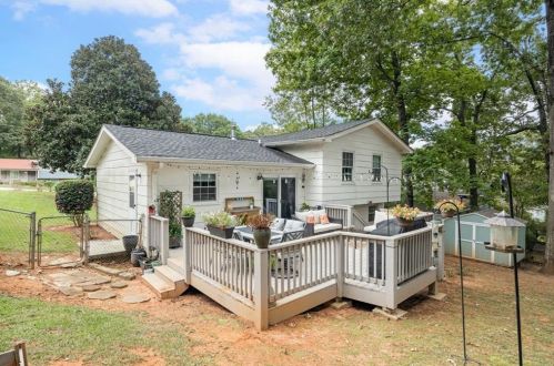 2579 Hatfield Cir, Atlanta GA  30316-3950 exterior