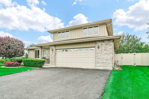 9401 Pheasant Dr, Tinley Park, IL 60487-5229
