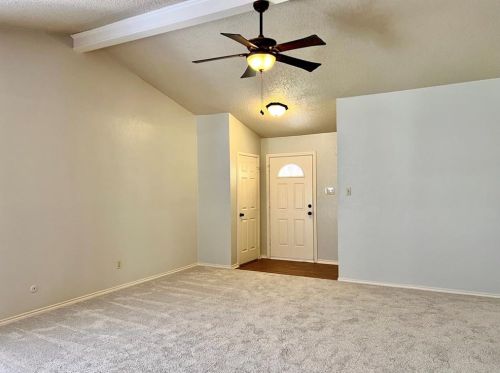 2005 Cedarwood Dr, Carrollton TX  75007-5406 exterior