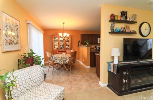 585 Vine St, Pingree Grove IL  60140-5621 exterior