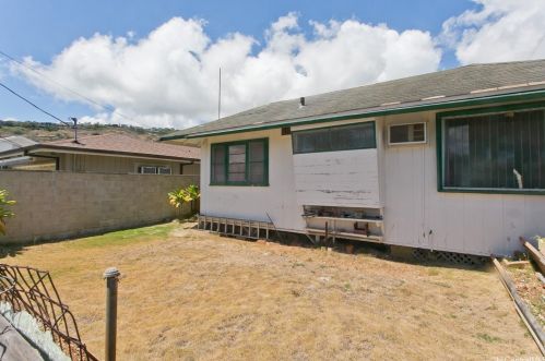 1606 9 Ave, Honolulu HI  96816-2170 exterior