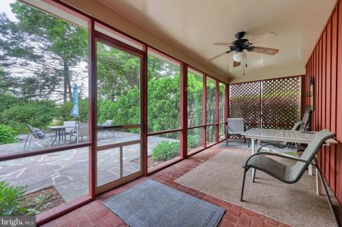 149 Roosevelt Blvd, Lancaster PA  17601-4039 exterior