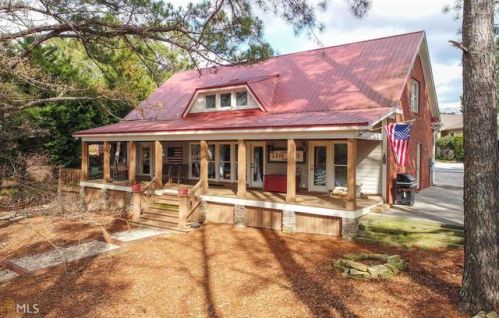 570 Tahoe Dr, Hartwell, GA 30643-3861