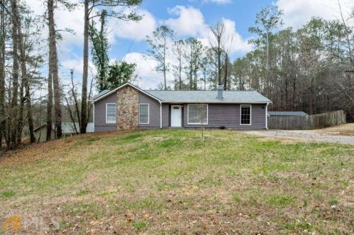 1375 High Country Ct, Marietta, GA 30066-1109
