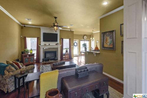 600 Marshall Dr, Morgans Point TX 76513-3787 exterior