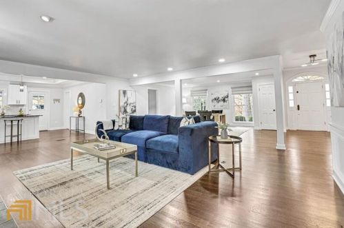 4175 Harrogate Dr, Atlanta GA  30327-3624 exterior