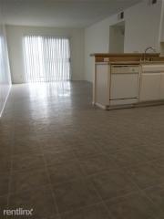 2715 James M Wood Blvd, Los Angeles CA  90006-1773 exterior