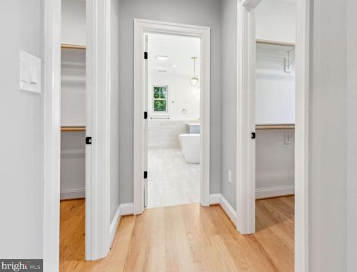 9111 Sligo Crk Pkwy, Silver Spring MD 20901-3361 exterior