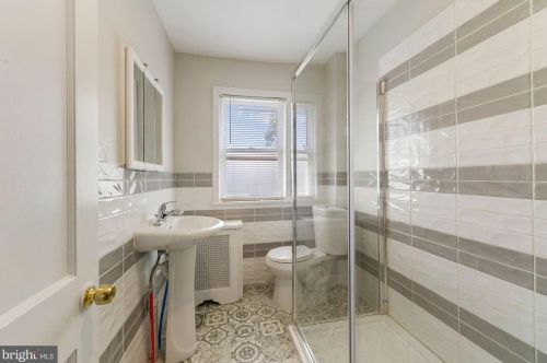 4617 Woodland Ave, Camden NJ  08110-6429 exterior