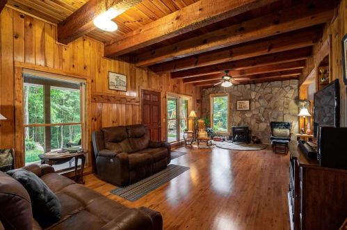 4895 Old Burnt Mtn Rd, Big Canoe GA  30143-2204 exterior