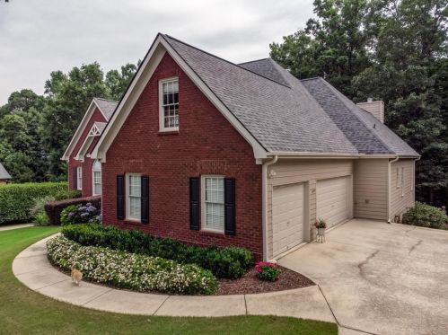 2668 White Rock Dr, Buford, GA 30519-8018