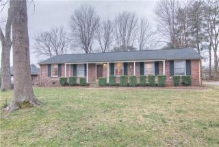 1510 Cameron Ct, Murfreesboro, TN 37130-5713