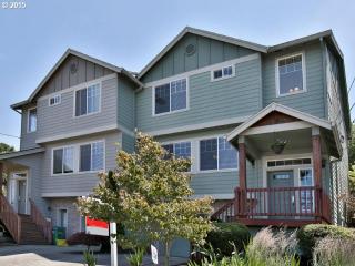 932 Stafford St, Portland OR  97217-1363 exterior