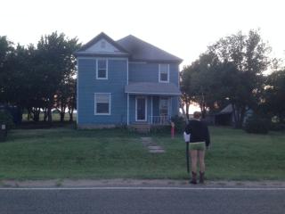 19 Pioneer St, Alden, KS 67512-9330