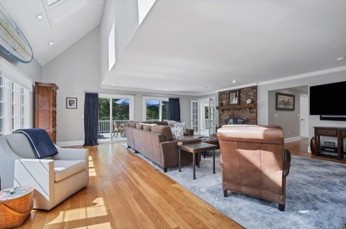 26 Ruscoe Rd, Wilton CT  06897-1424 exterior