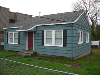 8415 19th Ave, Portland, OR 97202-7312