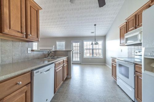 253 Lakeview Bend Cir, Jefferson GA  30549-7065 exterior