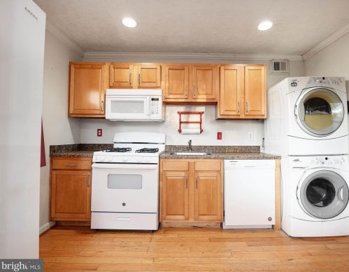 21 Chesapeake Ct, Aberdeen MD  21001-3803 exterior