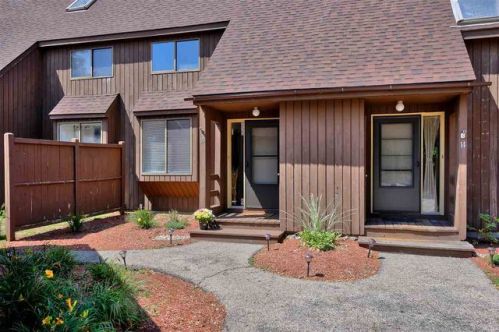 15 Cortez Dr, Nashua, NH 03062-1426